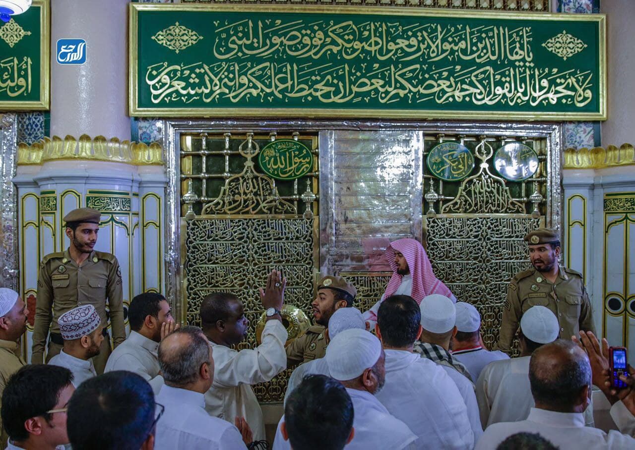 دعاء زيارة قبر الرسول