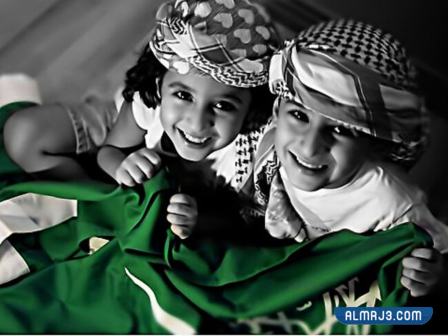 صور بنات وشباب في اليوم الوطني السعودي 92