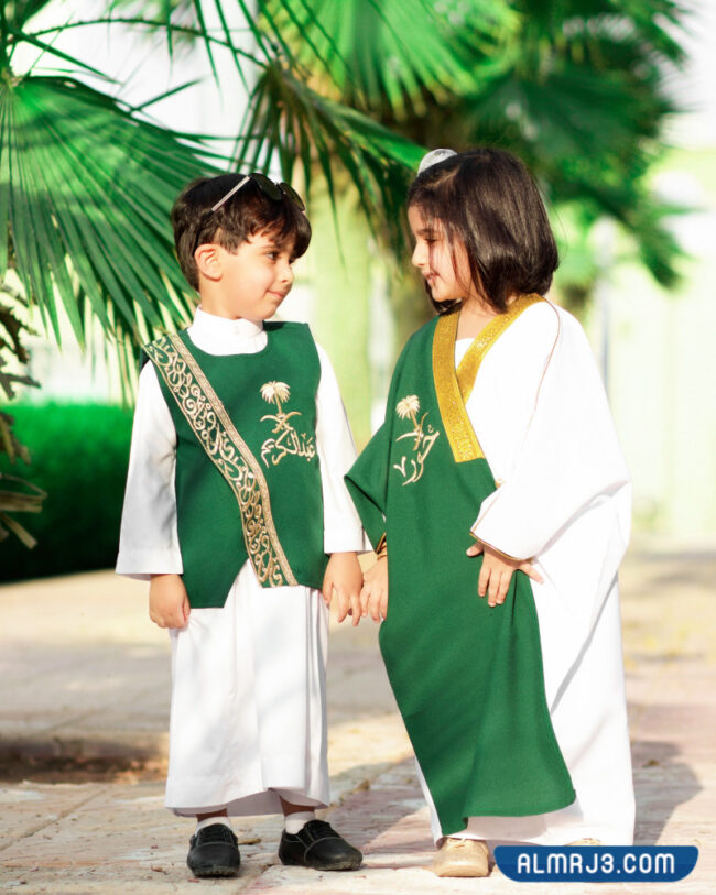 صور بنات وشباب في اليوم الوطني السعودي 92