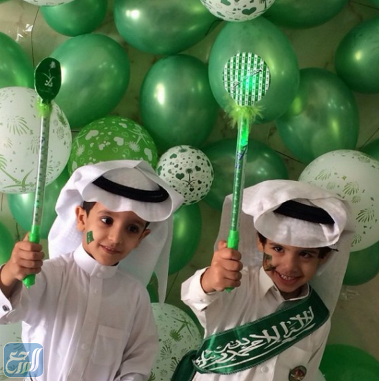 توزيعات اليوم الوطني للاطفال
