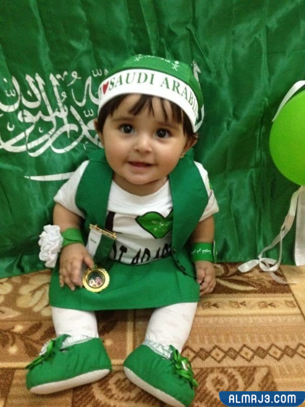 خلفيات بنات صغيرة لليوم الوطني 92