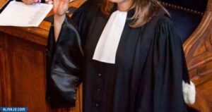 صور لباس المحاميات في السعودية