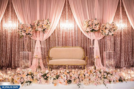 صور كوشات أفراح مزينة بالورود