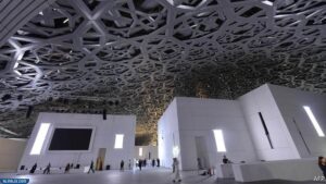 متحف اللوفر في الإمارات