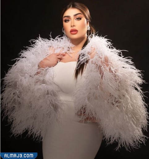 من هي زوجة عبدالله بهمن ويكيبيديا