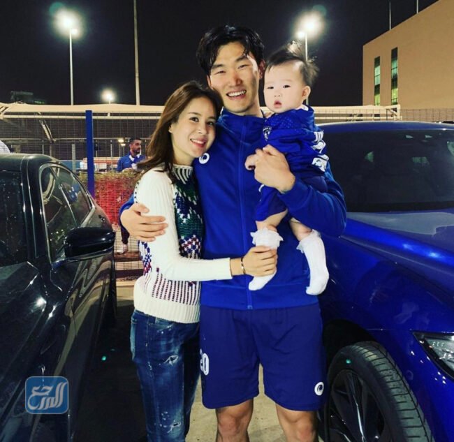 صور جانغ هيون سو وزوجته