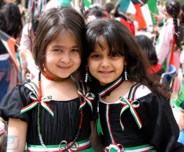 ملابس العيد الوطني العماني للأطفال