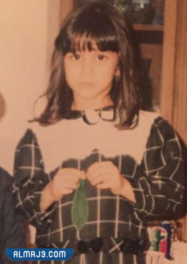 صور أسيل عمران في الطفولة