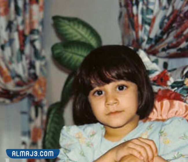 صور أسيل عمران في الطفولة