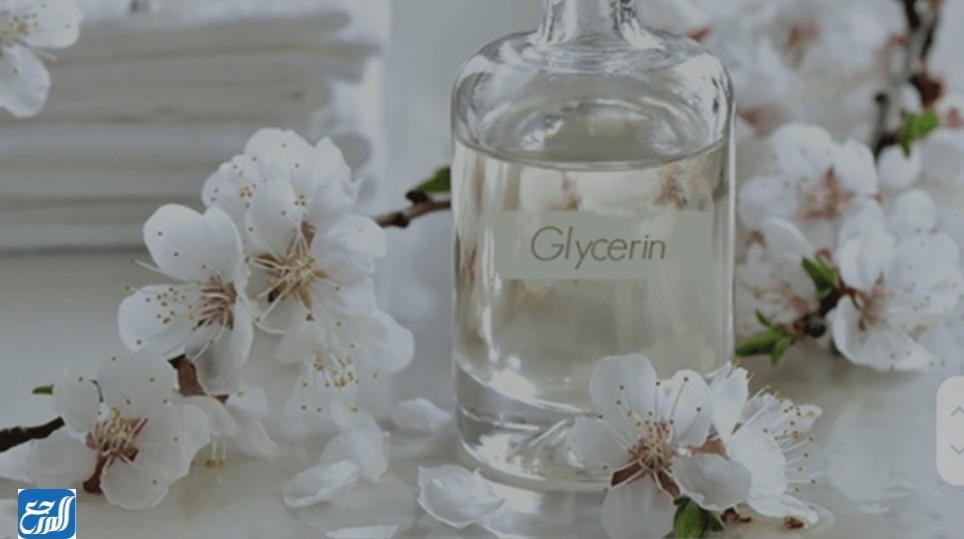 أقنعة طبيعية لإزالة البقع السوداء