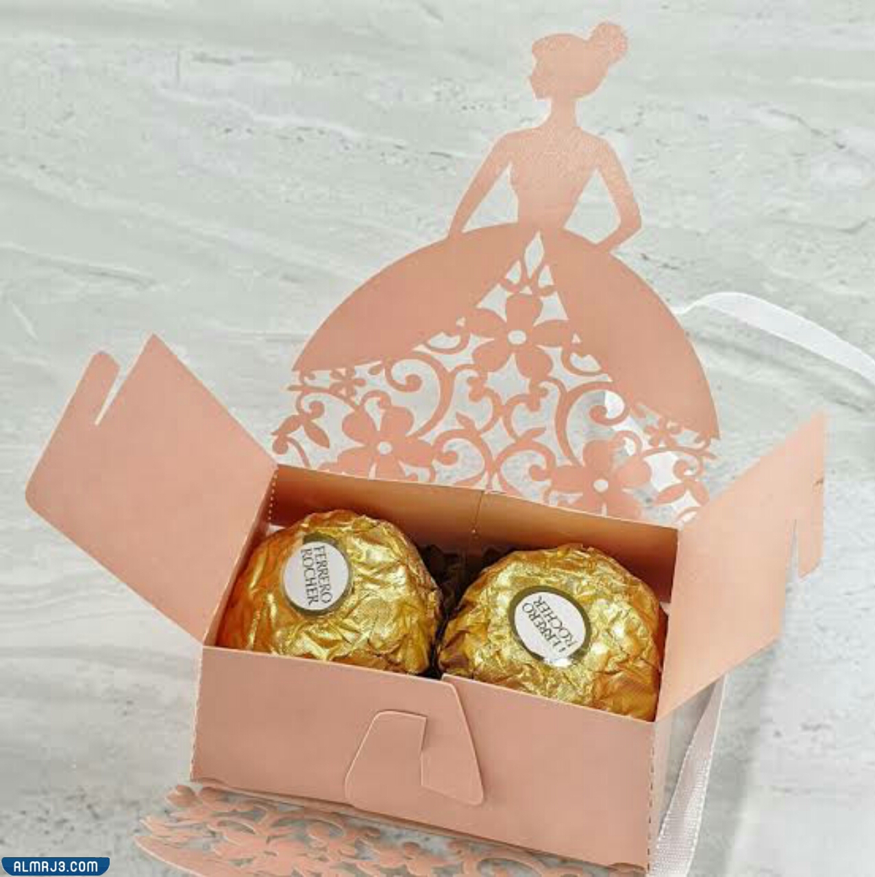 إليان فايفر