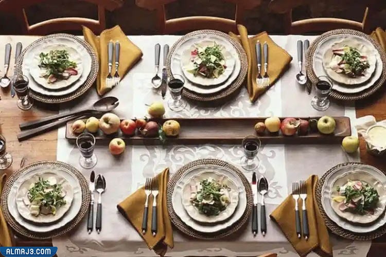 اتيكيت ترتيب طاولة الطعام بالصور