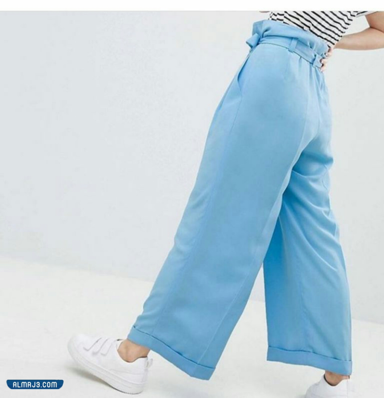 البنطلونات الواسعة