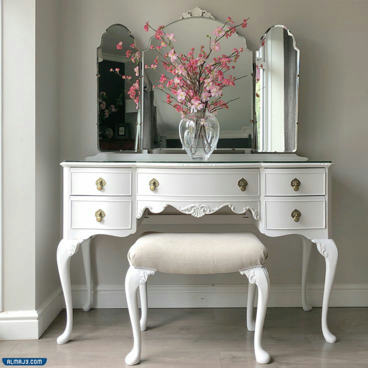 تسريحات غرف نوم ناعمة 2022