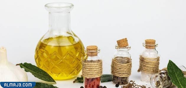 خلطات لازالة مكياج العين