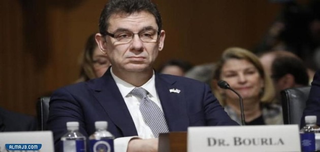 من هو ألبرت بورلا الرئيس التنفيذي لشركة فايزر