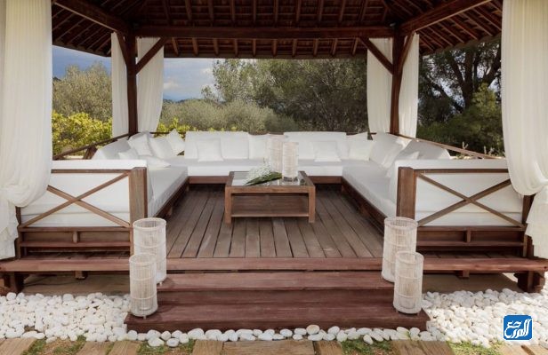 جلسات ارضية للحدائق