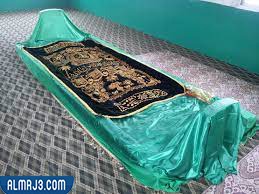 قبر أيوب - أماكن السياحة والاستجمام في دولة عُمان