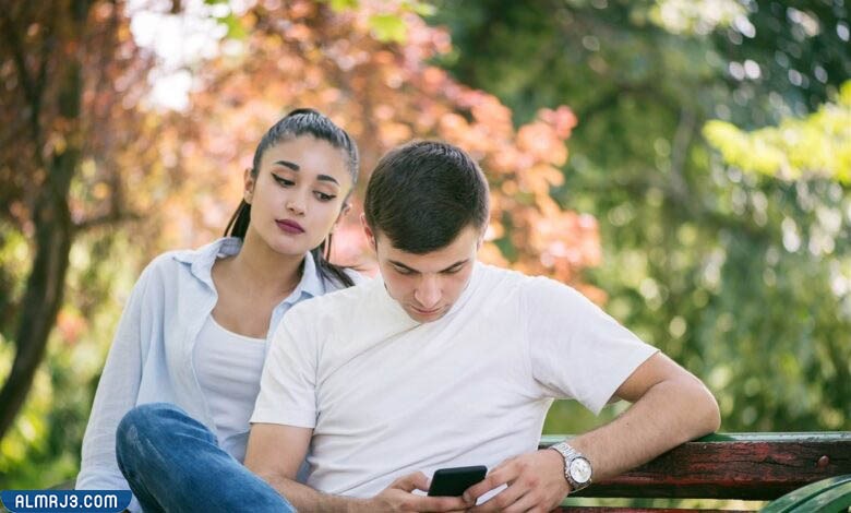 كيف اتعامل مع رجل العقرب عندما يتجاهلني