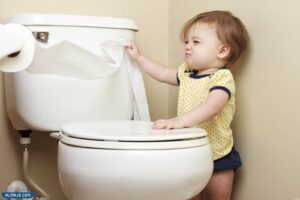 كيفية تعليم الطفل الحمام بعمر 3 سنوات