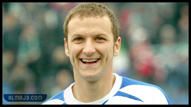 من هو اللاعب الفرنسي دينيس كوفبا