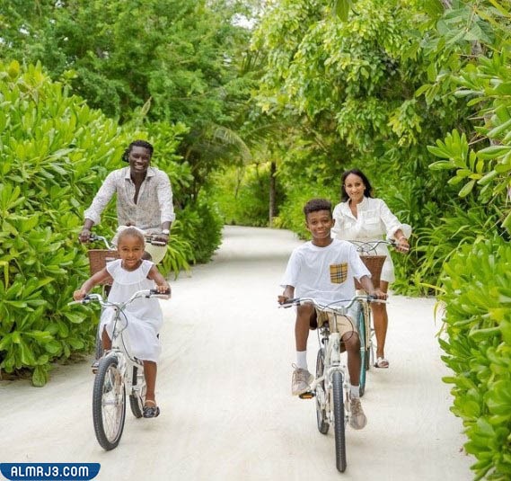 جنسية لايمرا زوجة اللاعب قوميز