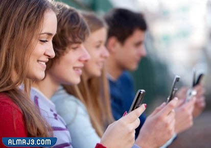 موضوع عن الهاتف المحمول قصير جداً