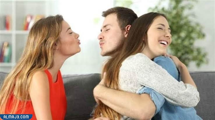 هالحركة إذا عملها زوجك فتأكدي أنه متزوج عليك بالسر