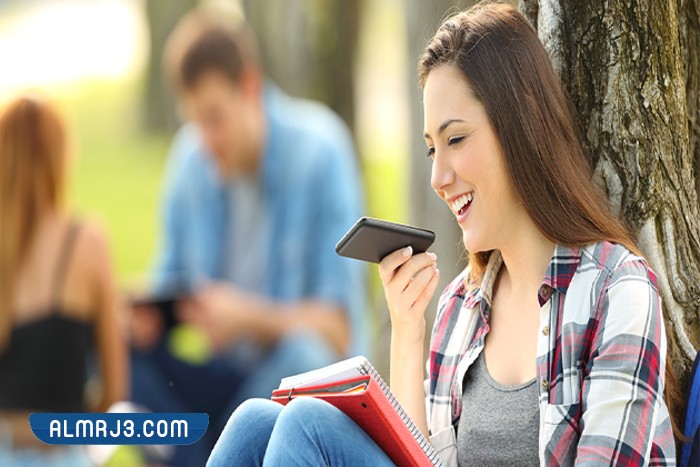 يساعدك على تسجيل صوتك وحفظه بشكل رقمي