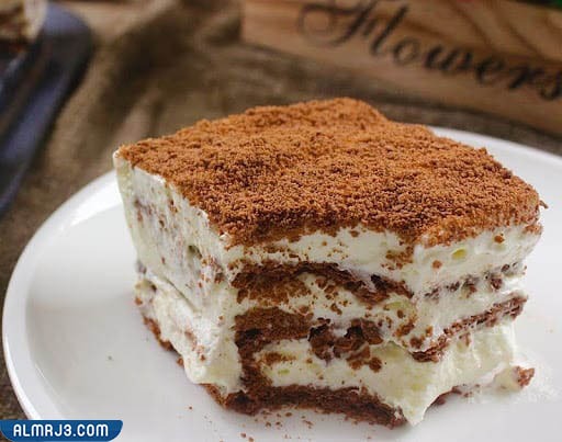 طريقة عمل كيك البسكويت مع الكريم كراميل