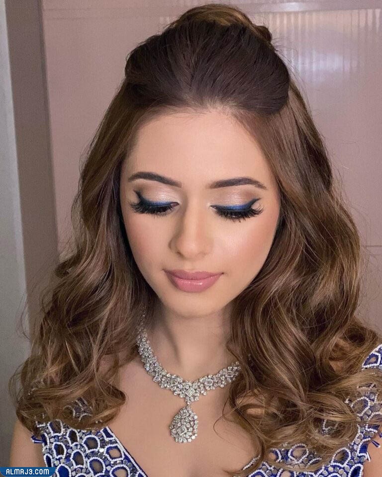 اجمل التسريحات العالمية البسيطة