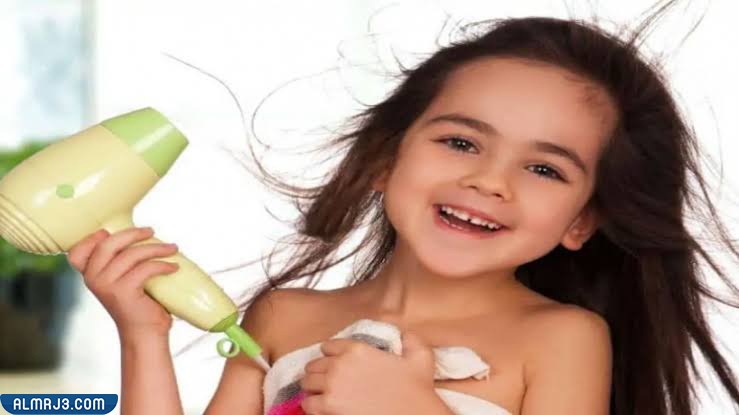 استخدام مجفف الشعر السيشوار للأطفال