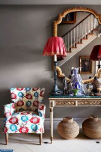 البني الرمادي (Gray-Brown)