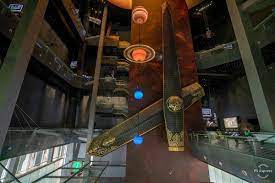 الطابق الثاني