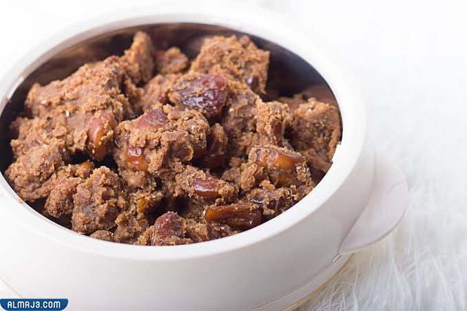 القشد الملكي بالبسكويت