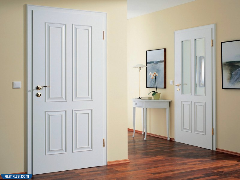 ابواب خشب ابيض مودرن وكلاسيك 2022