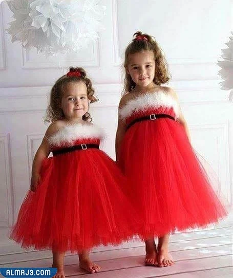 أزياء بابا نويل للفتيات كبيرات وطفلات