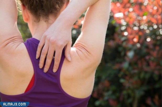 تمرين اليد خلف الرقبة