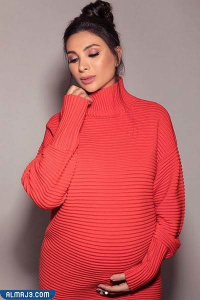 صور ملابس حوامل في ليلة رأس السنة 2022