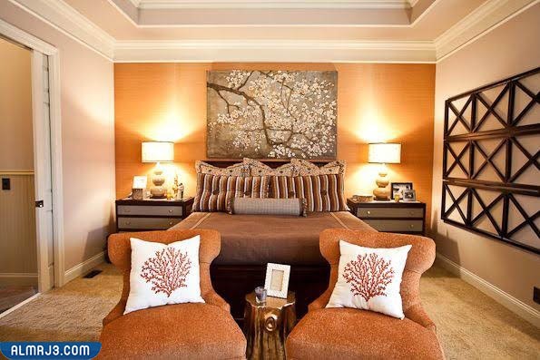 دهان باللون الأبيض والبرتقالي