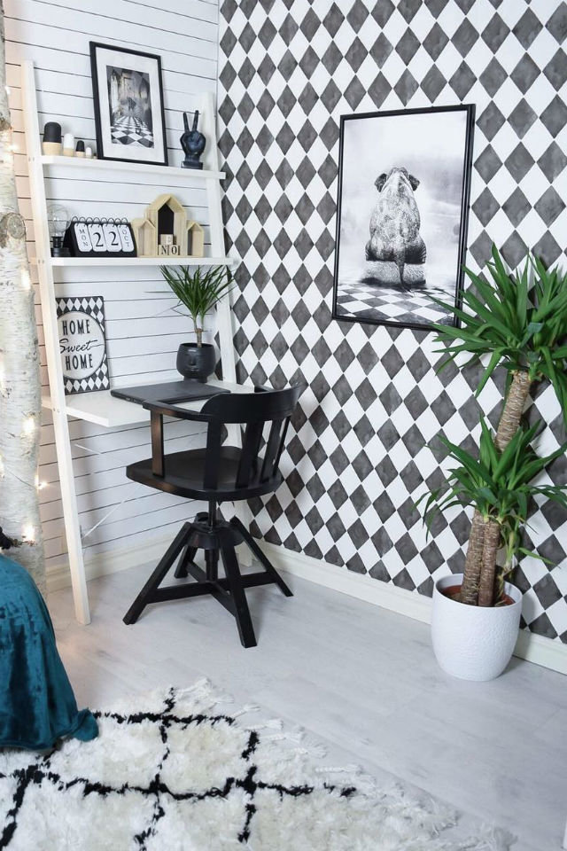 تغطية الجدران بأرفف الكتب