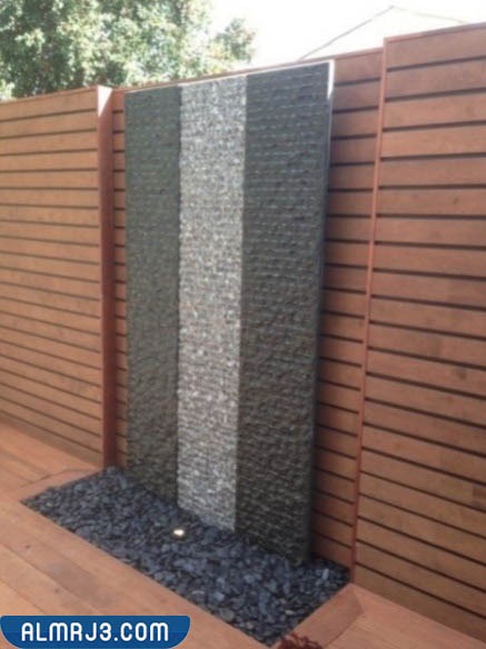 السور الخارجي المُصنع من الحصي والحجارة