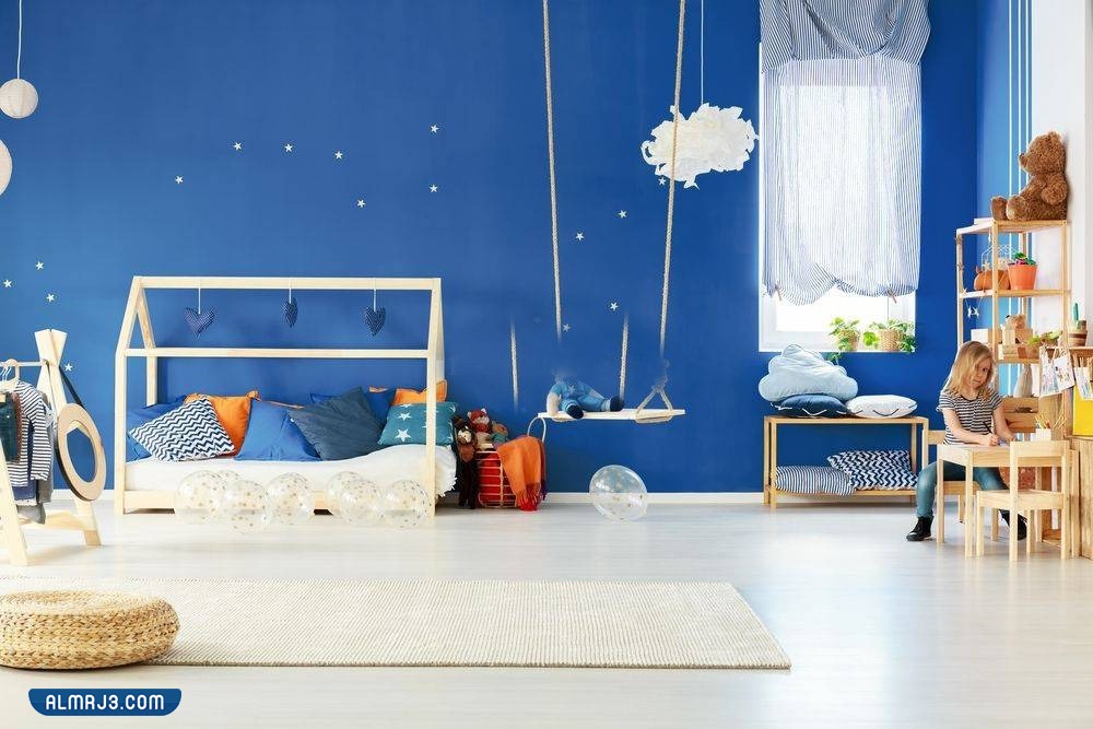 اللون الأزرق