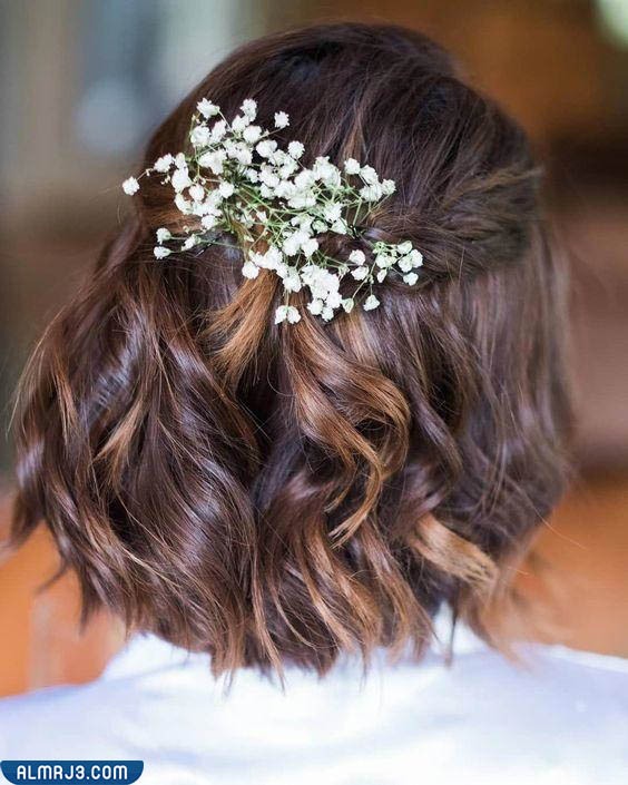 تسريحات للشعر القصير بالورد