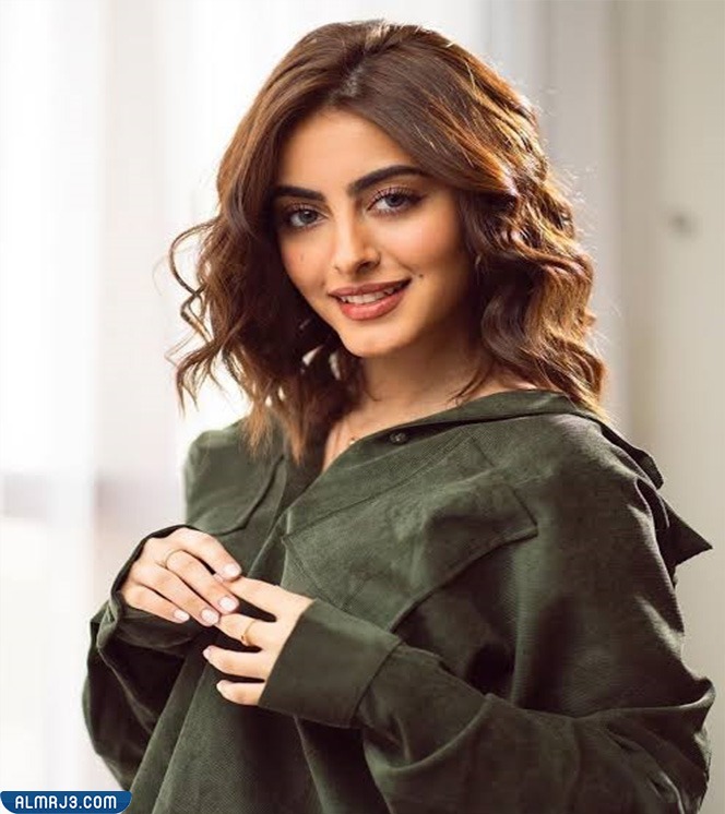 حسابات جود عزيز السوشيال ميديا