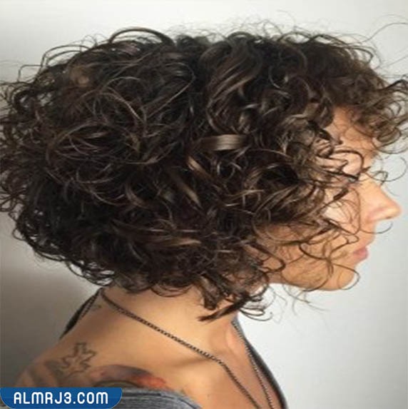 تسريحات شعر المرأة التي يفضلها الرجال