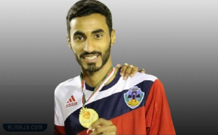 من هو اللاعب العماني منذر الحراصي