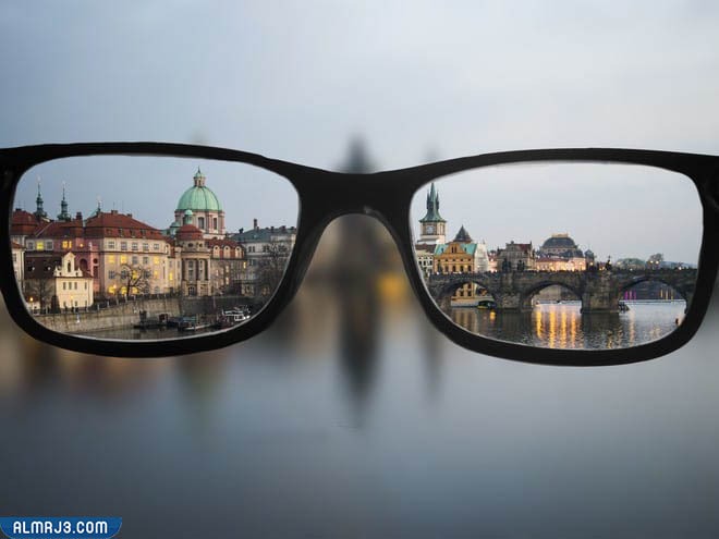 نظارة القراءة بعد عملية الليزك