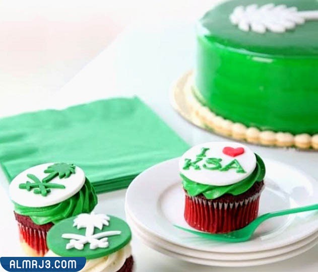 صور متنوعة لكيكة يوم التأسيس السعودي