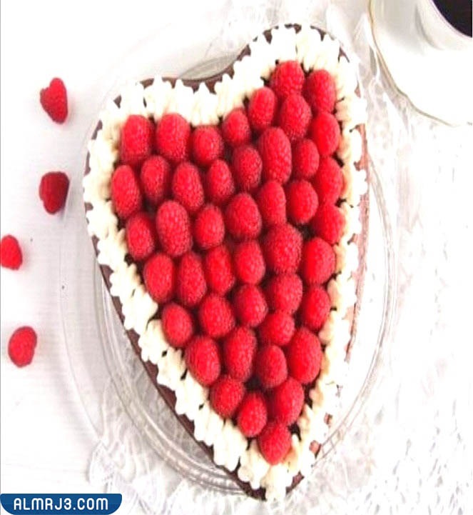 افكار لعيد الحب للمتزوجين - اقتناء قالب حلوى الفلانتين